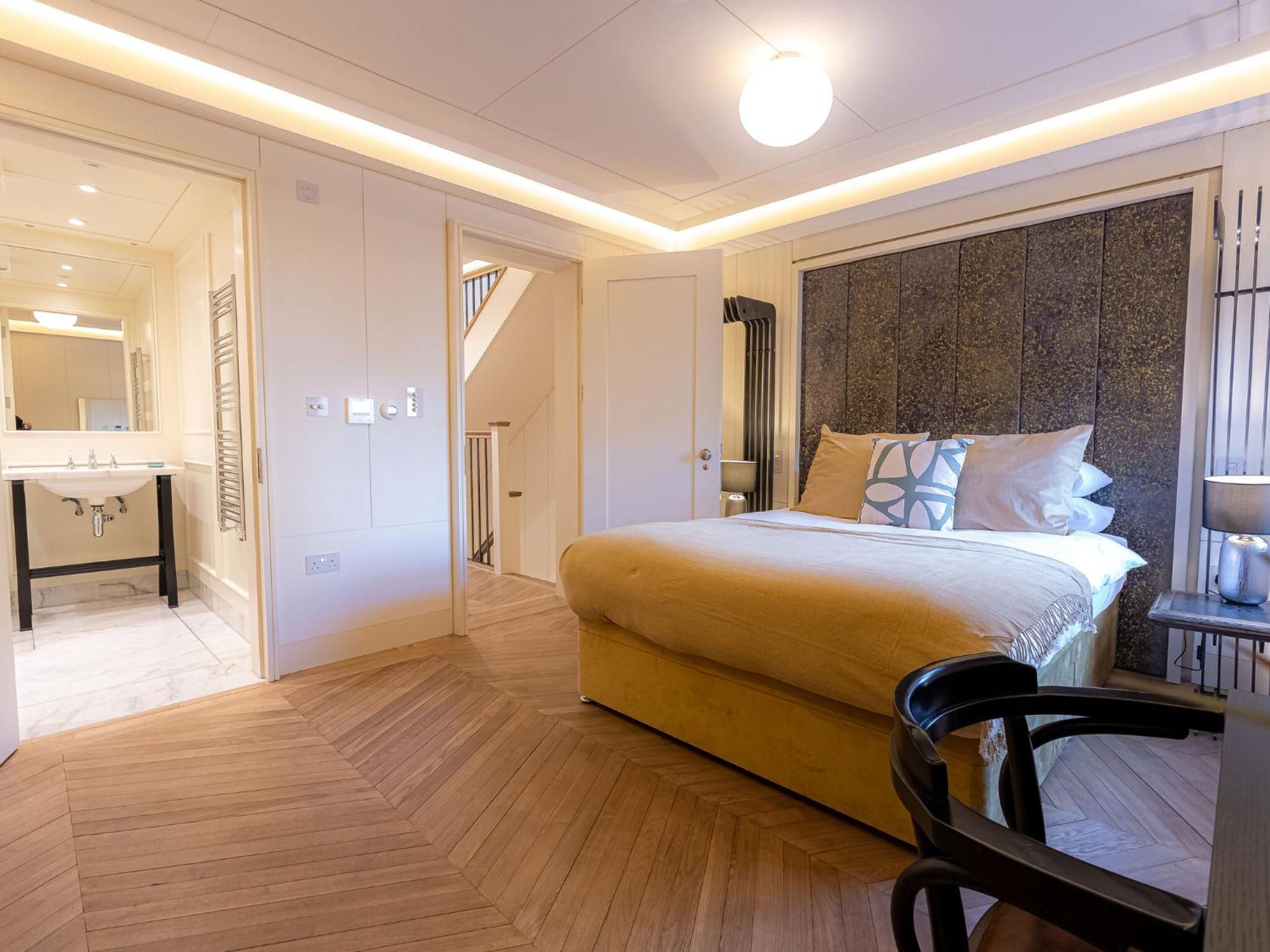Modern Deluxe Five Bedroom House Near Chalk Farm Station By Belvilla Londra Exterior foto