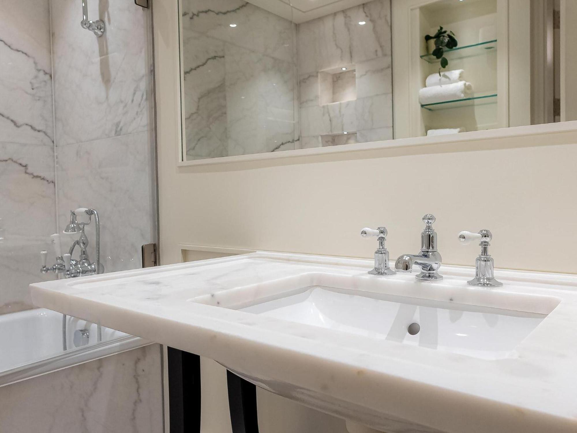 Modern Deluxe Five Bedroom House Near Chalk Farm Station By Belvilla Londra Exterior foto