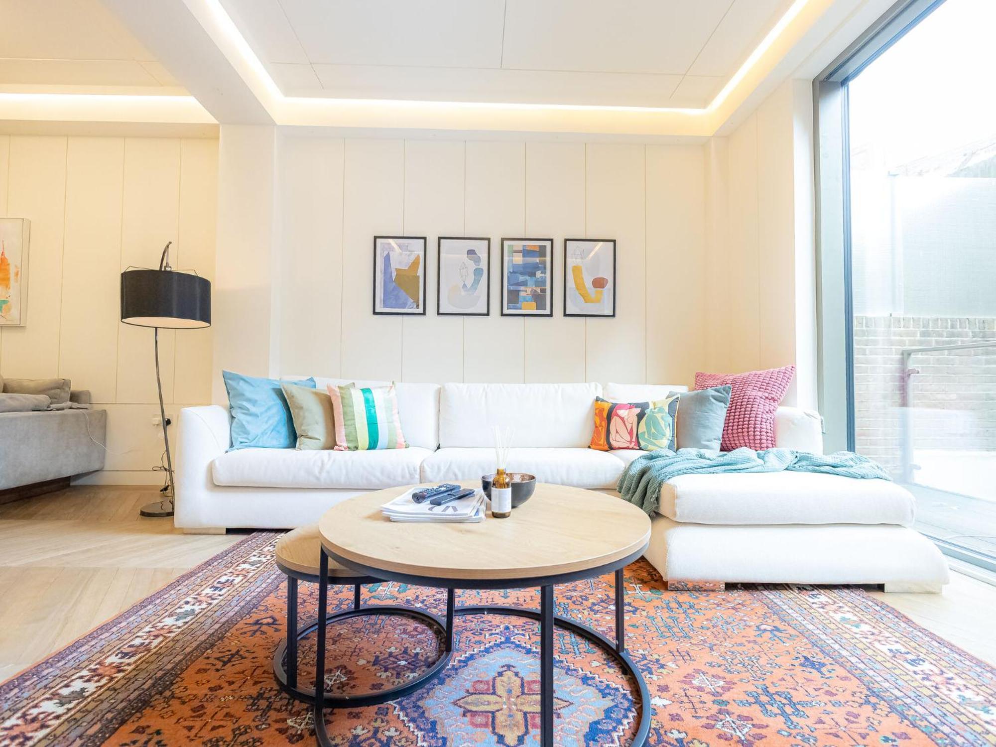 Modern Deluxe Five Bedroom House Near Chalk Farm Station By Belvilla Londra Exterior foto