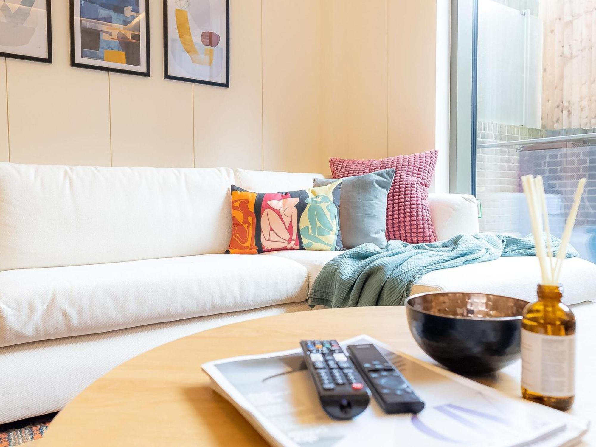 Modern Deluxe Five Bedroom House Near Chalk Farm Station By Belvilla Londra Exterior foto