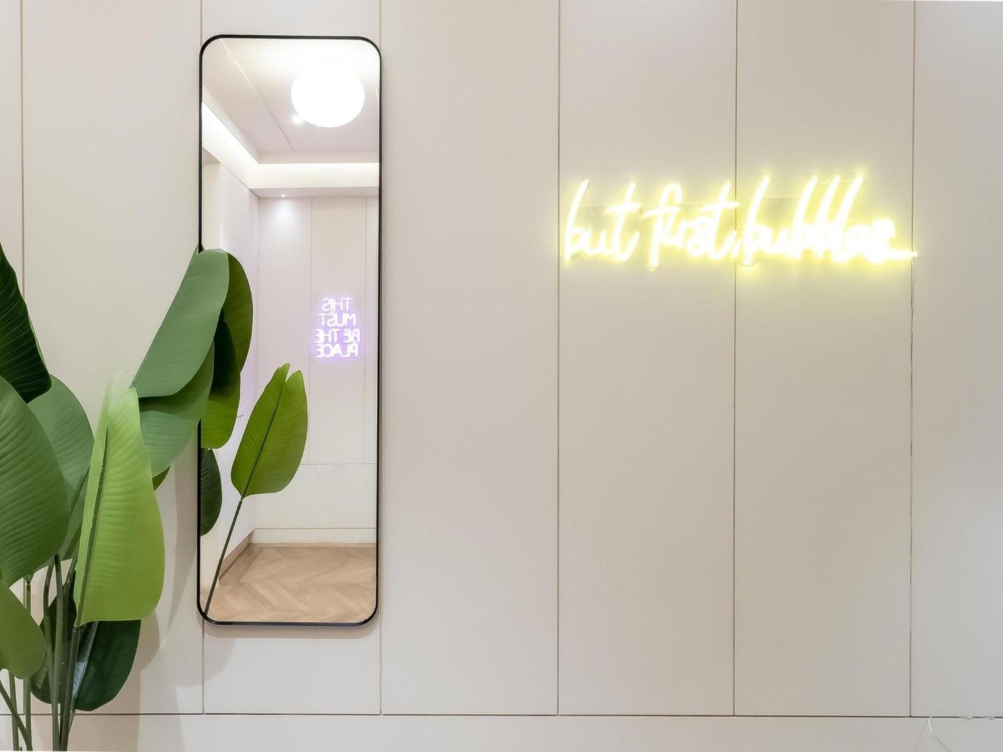 Modern Deluxe Five Bedroom House Near Chalk Farm Station By Belvilla Londra Exterior foto